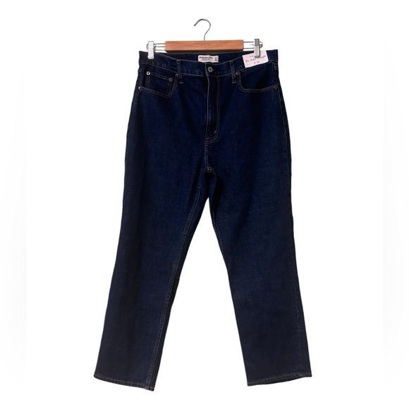 NWT Abercrombie & Fitch Ankle Straight Ultra High Rise Denim Jeans- Size 30/12 - Picture 1 of 6